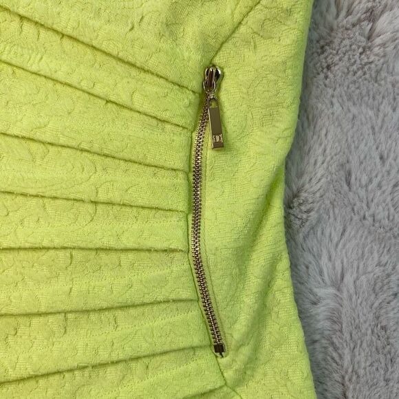 Ivanka Trump Size 10 Ruched Sleeveless Yellow Textured Side Zipper Pleated Accen - Picture 3 of 11